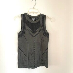 Athleta Oxygen Tank Medium - Olive Green